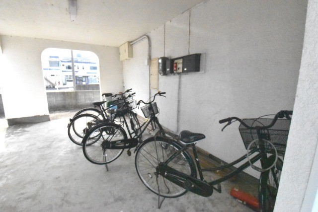 ��ʌ��z�J�s�厚��[�̃A�p�[�g�̂��̑�