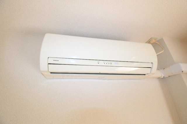 ��ʌ��z�J�s�V�z�J�Q���ڂ̃}���V�����̂��̑��ݔ�