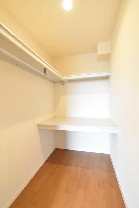 ��ʌ��������܎s�k��{�����̃}���V�����̎��[