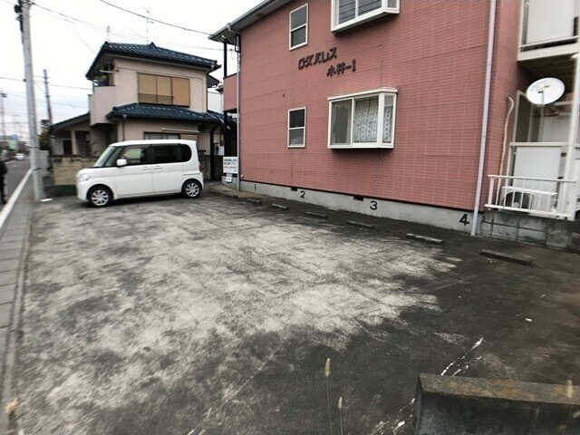 ��ʌ��������܎s��΋搼���̃A�p�[�g�̒��ԏ�