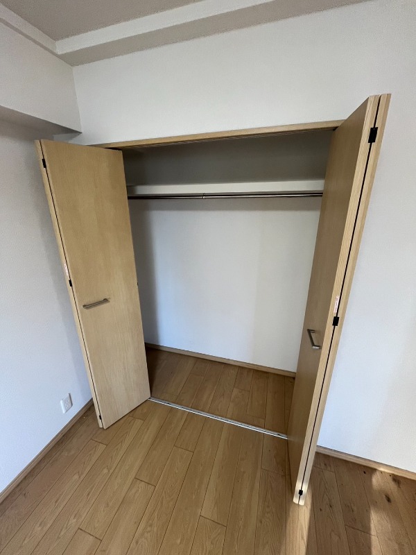 ��ʌ��������܎s�����擌��{�S���ڂ̃}���V�����̎��[