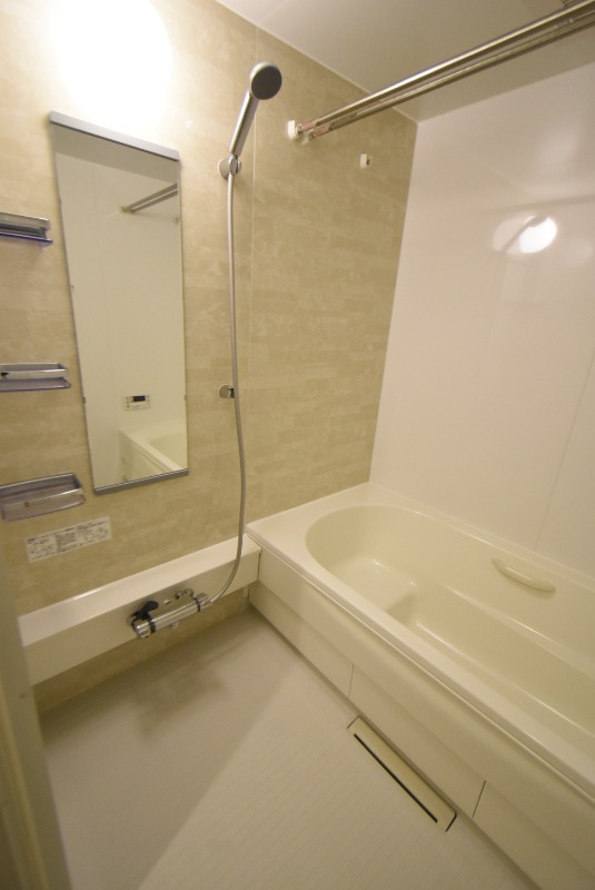 ��ʌ��������܎s�����擌��{�V���ڂ̃}���V�����̃o�X