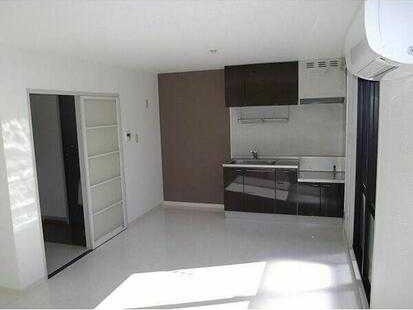 ��ʌ��z�J�s��Ԗ쒬�P���ڂ̃A�p�[�g�̃L�b�`��