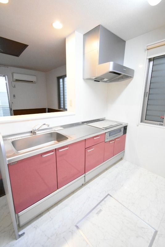 ��ʌ��������܎s��{��O���P���ڂ̈�ˌ��ẴL�b�`��