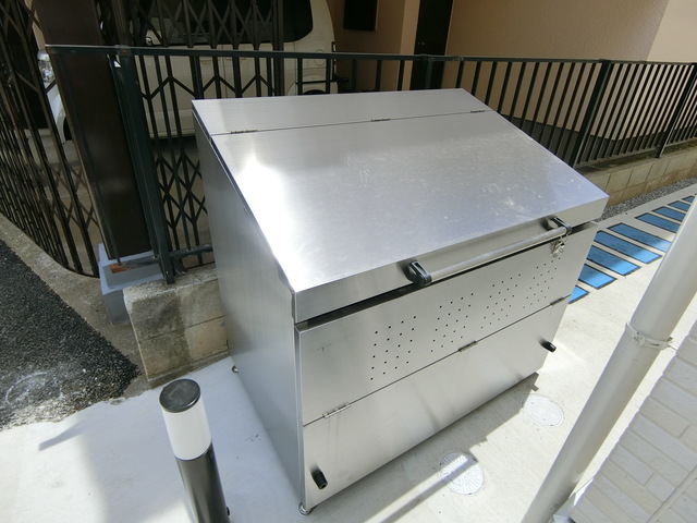 ��ʌ��������܎s�k��A�|���Q���ڂ̃A�p�[�g�̂��̑�