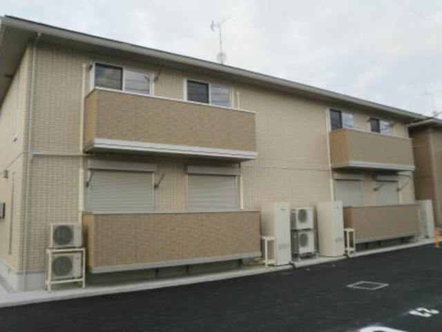 ��ʌ�����s�厚�ΐ_�̃A�p�[�g�̌����O��