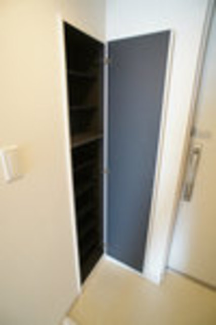 ��ʌ�����s�݉ƒ��̃}���V�����̌���