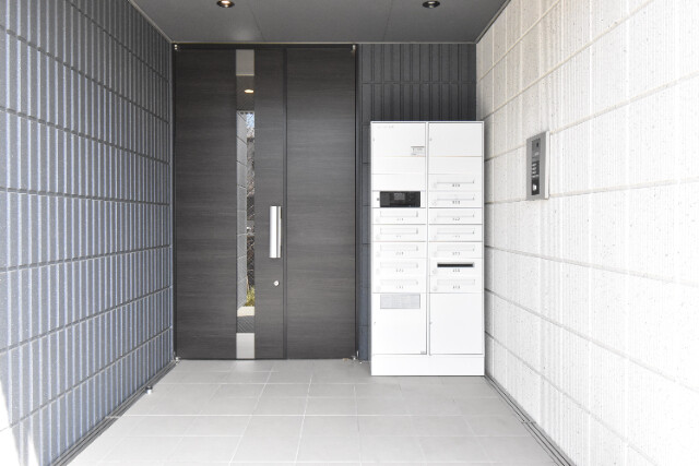 ��ʌ��������܎s�΋�厚��Ԗ؂̃}���V�����̃G���g�����X