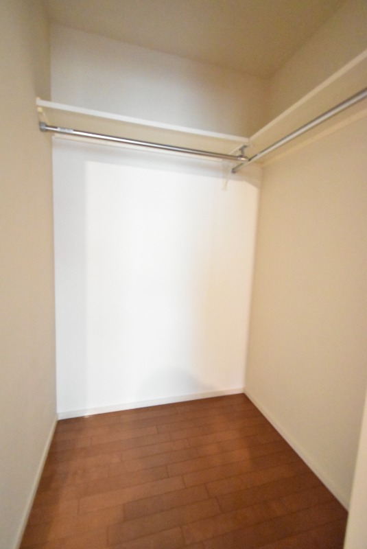 ��ʌ�����s������P���ڂ̃}���V�����̎��[