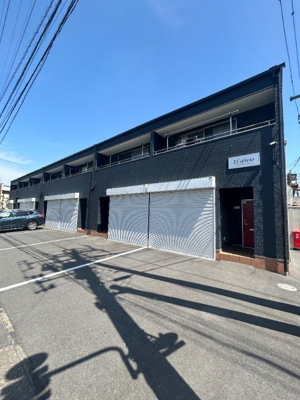 ��ʌ��߃����s�r�ܒ��P���ڂ̃e���X�n�E�X�̌����O��