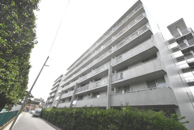 ��ʌ��������܎s�k��y�C���P���ڂ̃}���V�����̌����O��