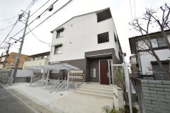 ��ʌ��������܎s��{��㏬��1267-1�̃A�p�[�g�̌����O��