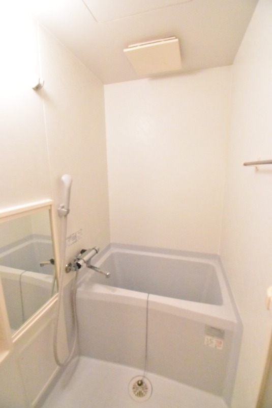 ��ʌ�����s�˒˓��P���ڂ̃}���V�����̃o�X