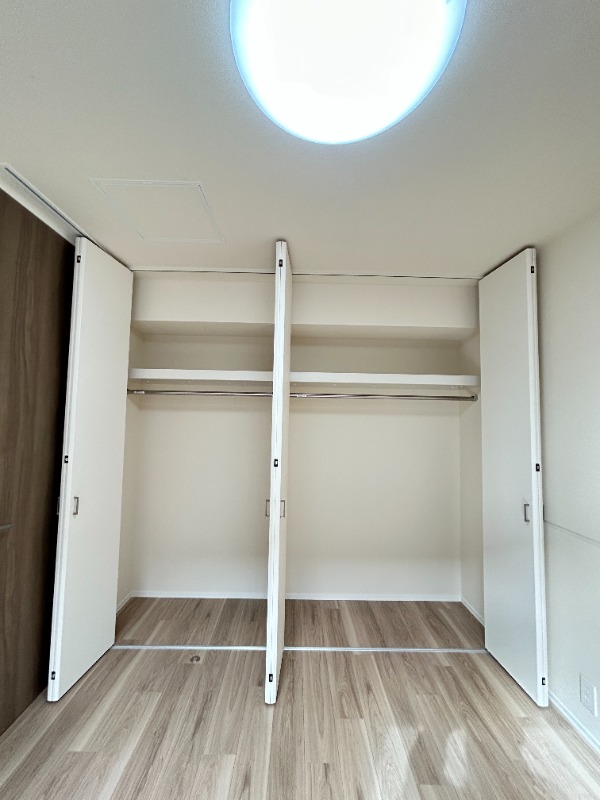 ��ʌ��������܎s�Y�a��j���J�R���ڂ̃}���V�����̎��[