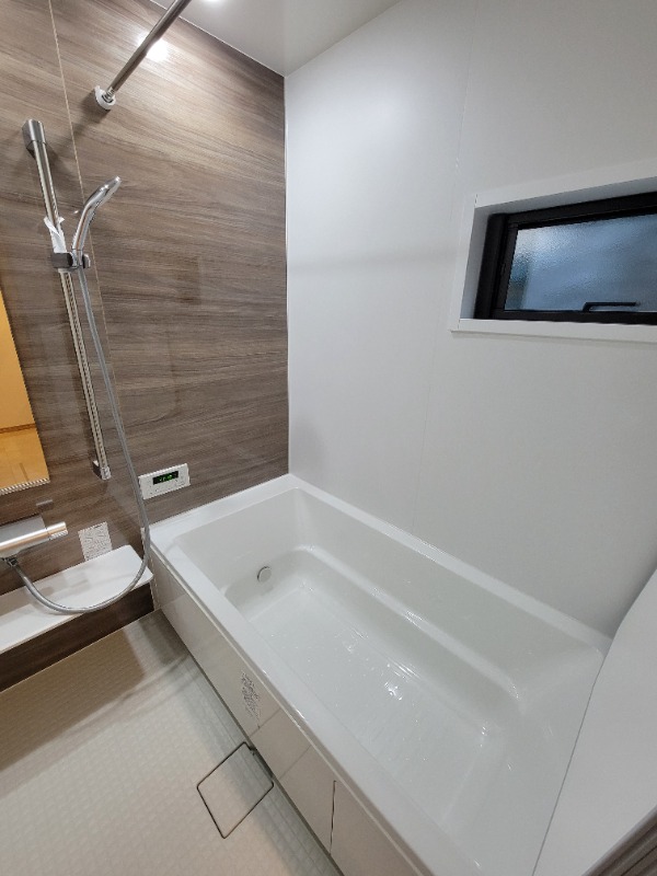 ��ʌ��������܎s��{��x�̓����P���ڂ̈�ˌ��Ẵo�X