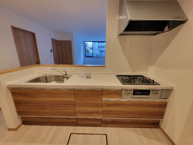 ��ʌ��������܎s��{��x�̓����P���ڂ̈�ˌ��ẴL�b�`��