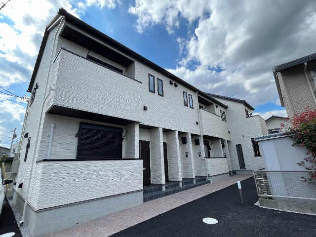 ��ʌ��������܎s����厚��v�ۗ̉Ƃ̃A�p�[�g�̌����O��