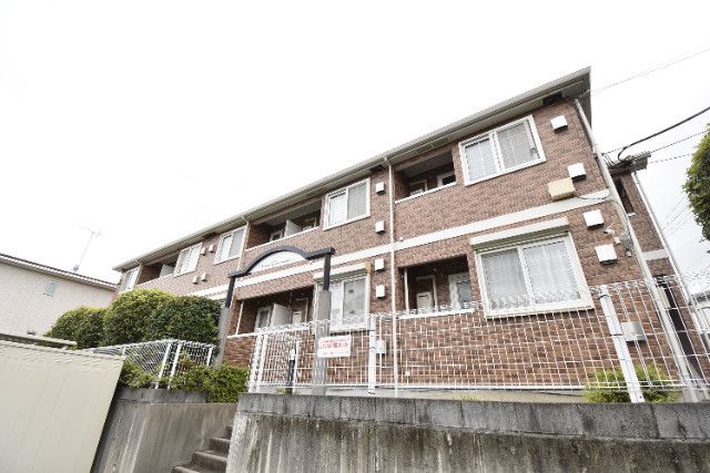 ��ʌ��������܎s����厚�w��̕ʏ�237-3�̃A�p�[�g�̌����O��