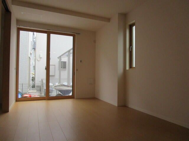 ��ʌ��������܎s����厚�y���̃A�p�[�g�̂��̑������E�X�y�[�X