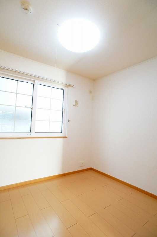 ��ʌ��z�J�s�_�����P���ڂ̃A�p�[�g�̂��̑�