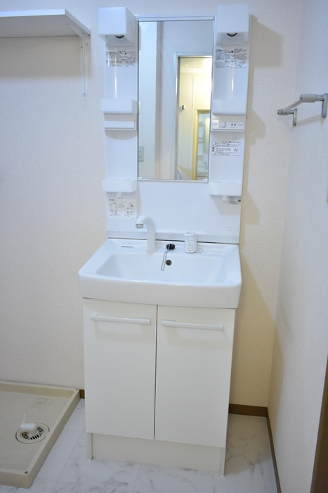 ��ʌ��������܎s�k��g�쒬�P���ڂ̃A�p�[�g�̐��ʏ�