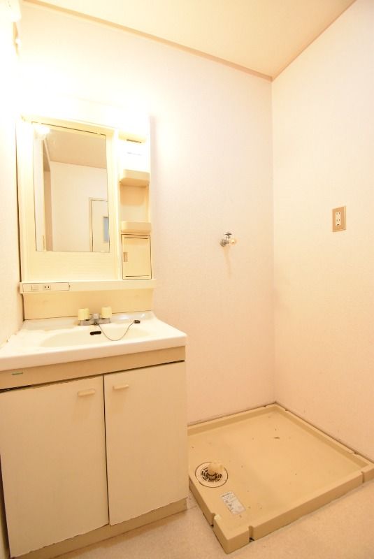 ��ʌ�����s������U���ڂ̃}���V�����̐��ʏ�