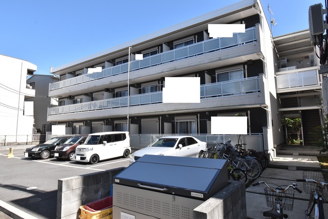 ��ʌ��z�J�s���������̃}���V�����̌����O��