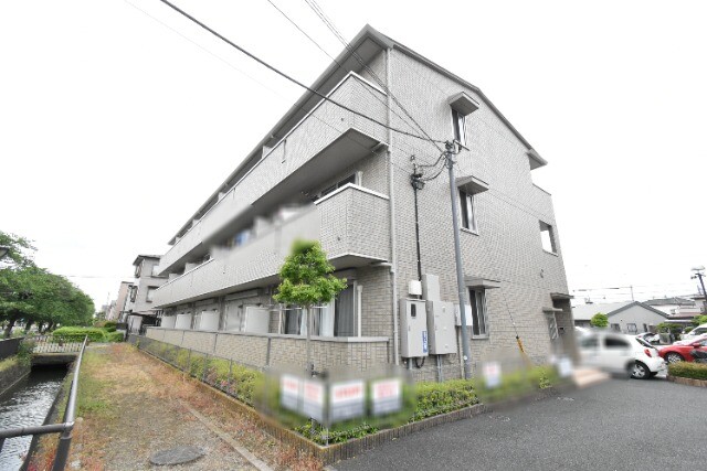 ��ʌ��z�J�s�����Q���ڂ̃A�p�[�g�̌����O��