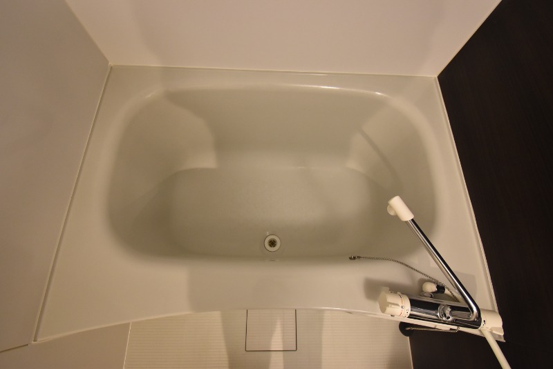 ��ʌ��z�J�s���������̃}���V�����̃o�X