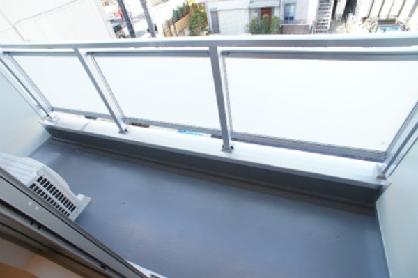 ��ʌ��z�J�s���������̃}���V�����̃o���R�j�[