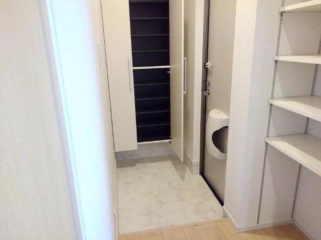 ��ʌ������s�����Q���ڂ̃A�p�[�g�̌���