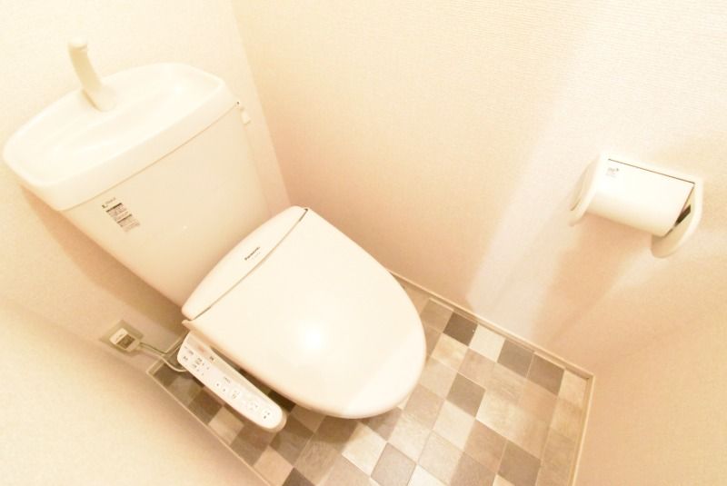 ��ʌ��z�J�s�����Q���ڂ̃A�p�[�g�̃g�C��