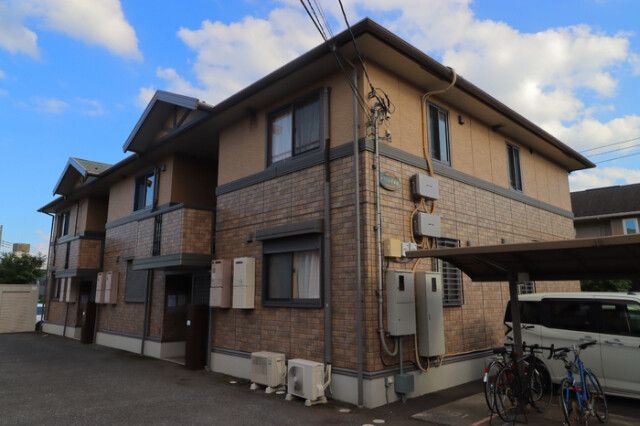 ʌ܎sOU1702-4̃Ap[ǧO