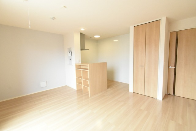 ��ʌ��������܎s����O���U���ڂ̃A�p�[�g�̋��ԁE���r���O