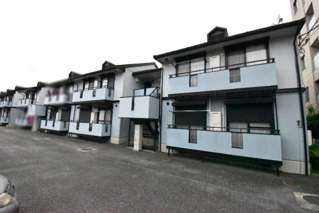 ��ʌ�����s������U����24-40�̃A�p�[�g�̌����O��