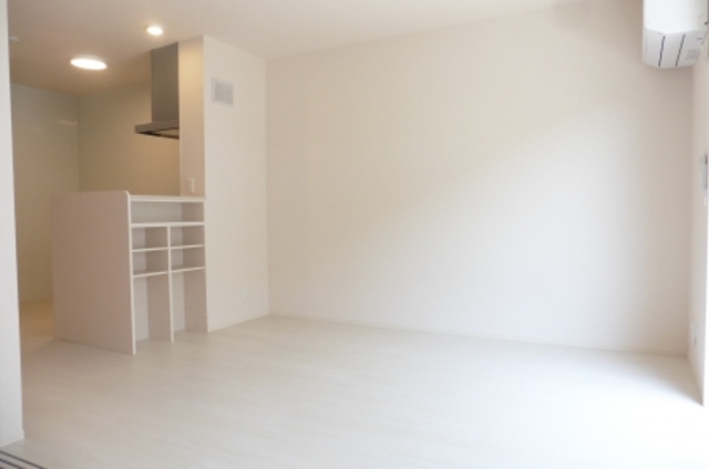 ��ʌ��������܎s��{��x�̓����R���ڂ̃A�p�[�g�̋��ԁE���r���O