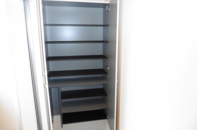 ��ʌ��������܎s��{��x�̓����R���ڂ̃A�p�[�g�̌���