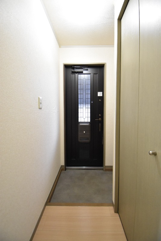 ��ʌ�����s������U���ڂ̃A�p�[�g�̌���