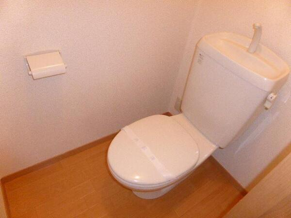 ��ʌ��z�J�s�����{���̃A�p�[�g�̃g�C��