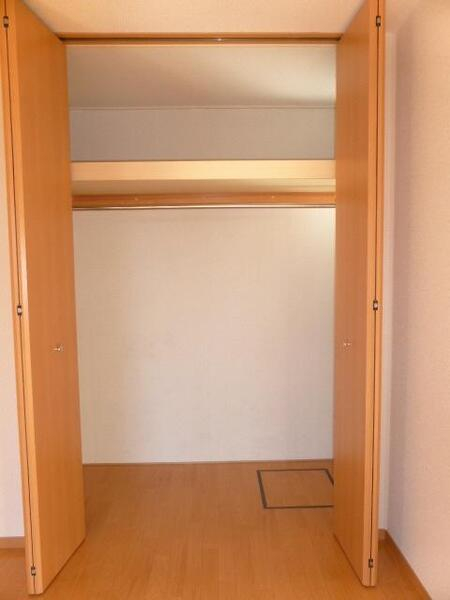 ��ʌ��z�J�s�����{���̃A�p�[�g�̎��[