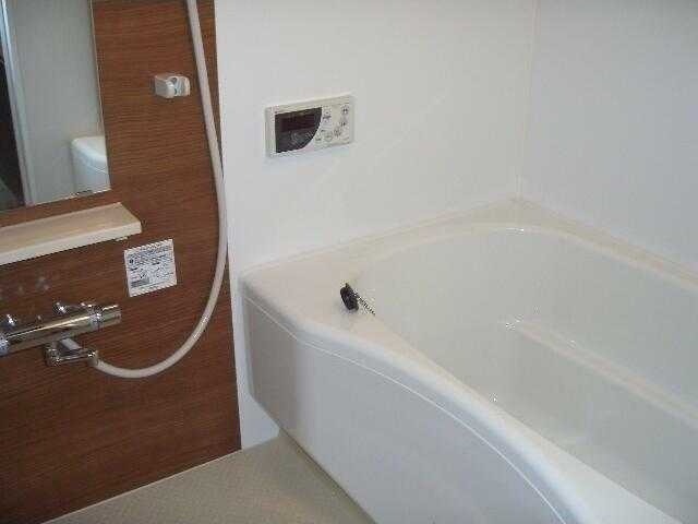 ��ʌ��������܎s�������˂S���ڂ̃}���V�����̃o�X