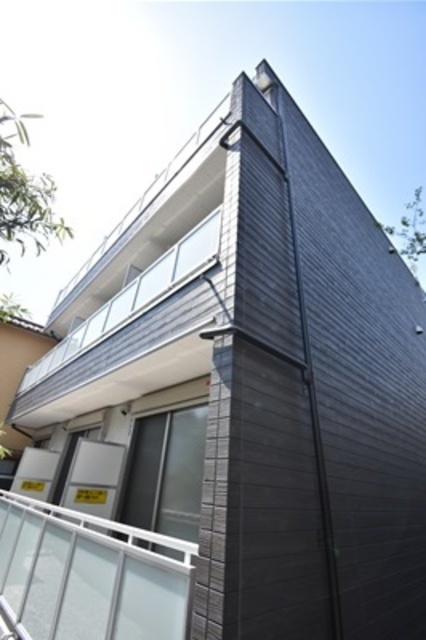 ��ʌ��������܎s�Y�a�挳���P���ڂ̃A�p�[�g�̌����O��