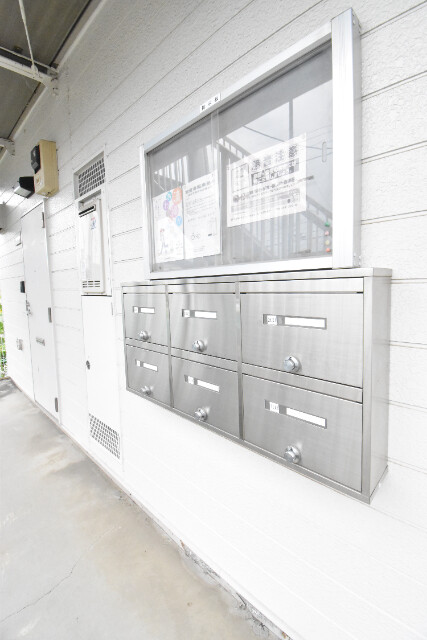 ��ʌ��������܎s�΋擌�Y�a�R���ڂ̃A�p�[�g�̂��̑�