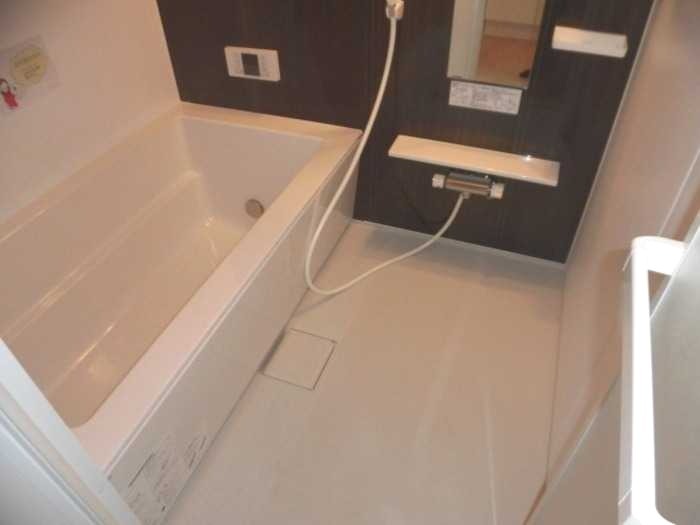 ��ʌ��z�J�s���]���Q���ڂ̃A�p�[�g�̃o�X