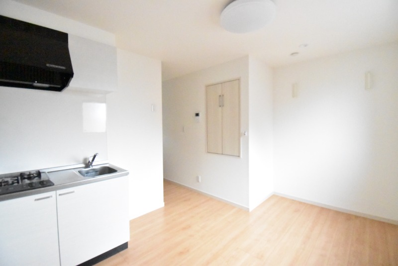 ��ʌ�����s�厚���̃A�p�[�g�̋��ԁE���r���O