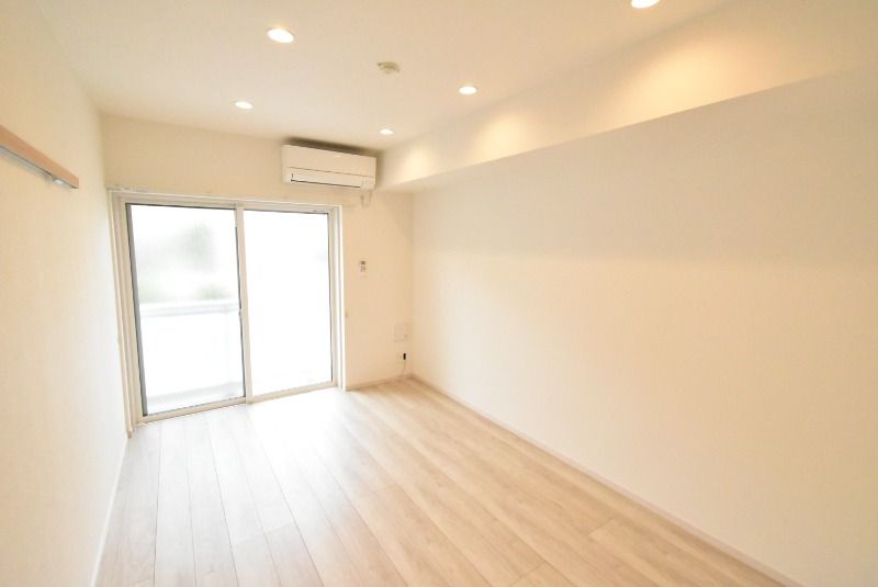 ��ʌ�����s����T���ڂ̃}���V�����̋��ԁE���r���O