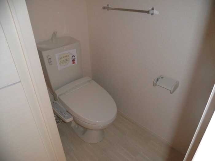 ��ʌ��z�J�s���]���Q���ڂ̃A�p�[�g�̃g�C��