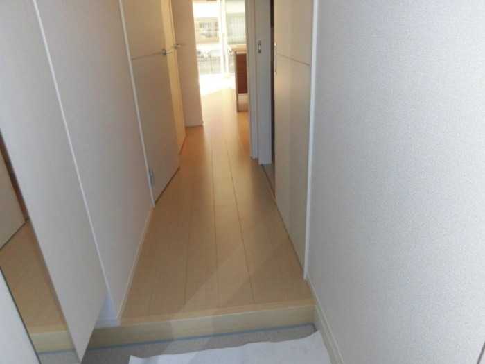 ��ʌ��z�J�s���]���Q���ڂ̃A�p�[�g�̌���