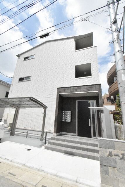 ��ʌ��������܎s��{��O���P����1383-1�̃A�p�[�g�̌����O��