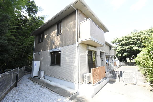 ��ʌ��������܎s�΋�厚����426-6�̈�ˌ��Ă̌����O��